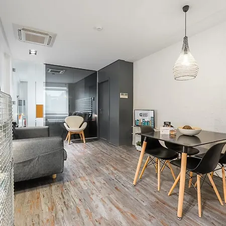 Guestready - A Polished Retreat Near St Catarina Apartamento