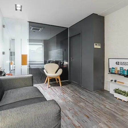 Apartamento Guestready - A Polished Retreat Near St Catarina Oporto